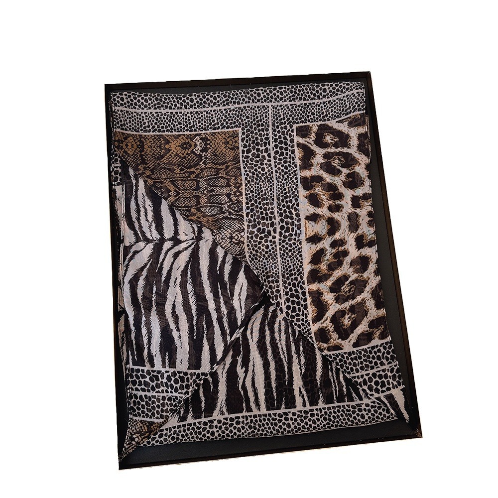 Leopard Small Long Silk Scarf  - Ascot Neck Scarf 리뷰 및 가격