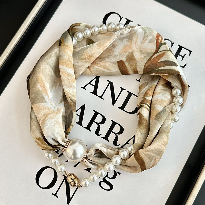 Printed Silk Scarf with Magnet - Face Scarf Mask 리뷰 및 가격