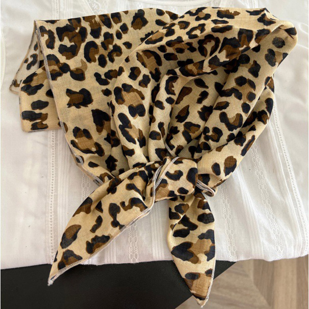 Multi-Colored Polka Dot Cherry - Bandana Cotton 리뷰 및 가격