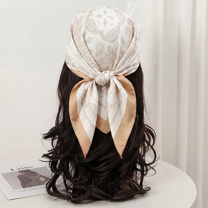 Vintage Beige Paisley Print Sq - Ascot Neck Scarf 리뷰 및 가격