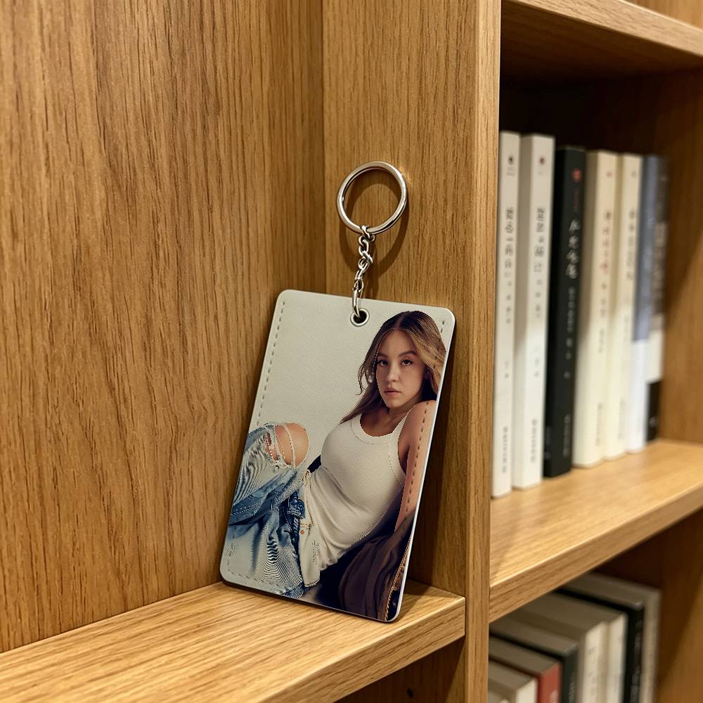 Sobeautiful S-Sydney Sweeney C - Lanyard Badge Holder 리뷰 및 가격