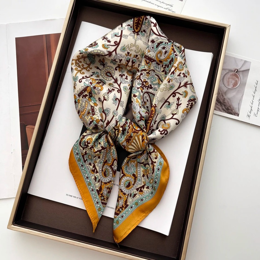 2025 Silk Shawl Square Scarf F - Bandana Cotton 리뷰 및 가격